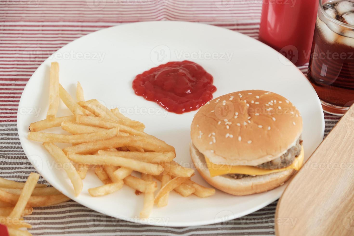 ketchup e junk food. foto