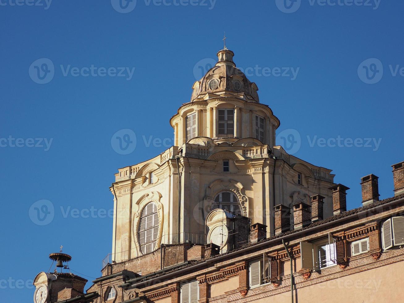 igreja de san lorenzo em turin foto