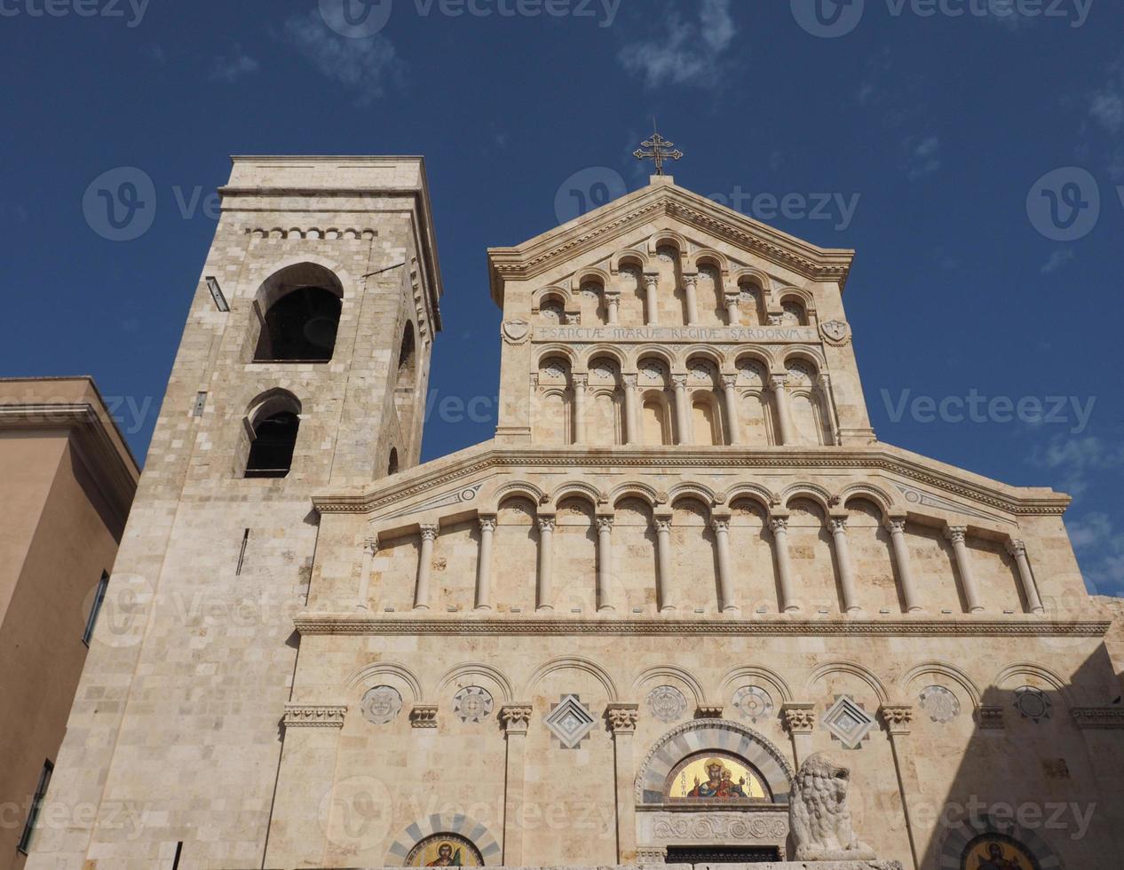 catedral santa maria em cagliari foto