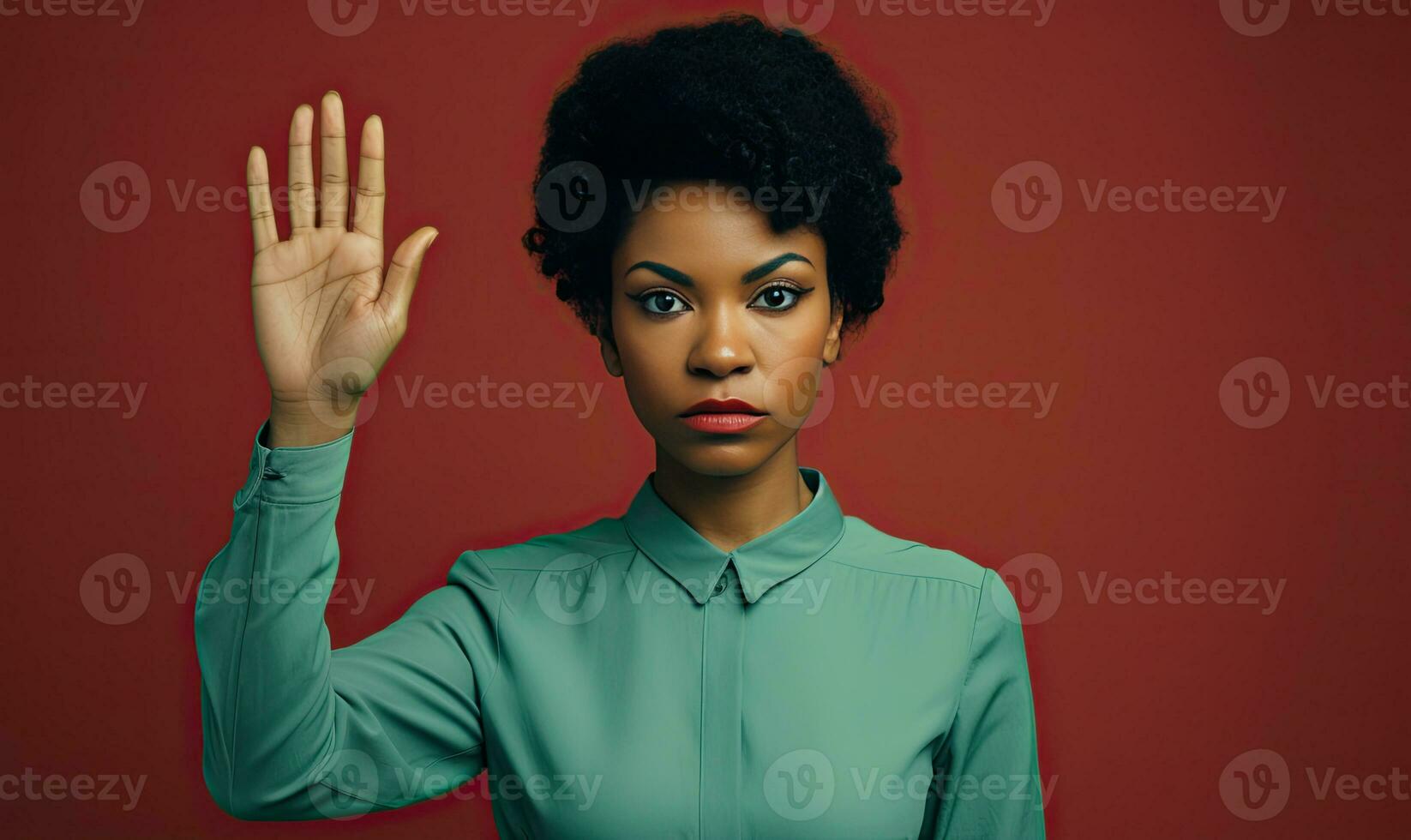 mulher Preto com confiança exibindo uma Pare mão placa. ai generativo. foto