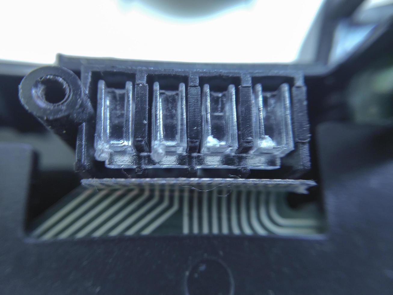 componentes de peças dentro do joystick de um jogo de console foto
