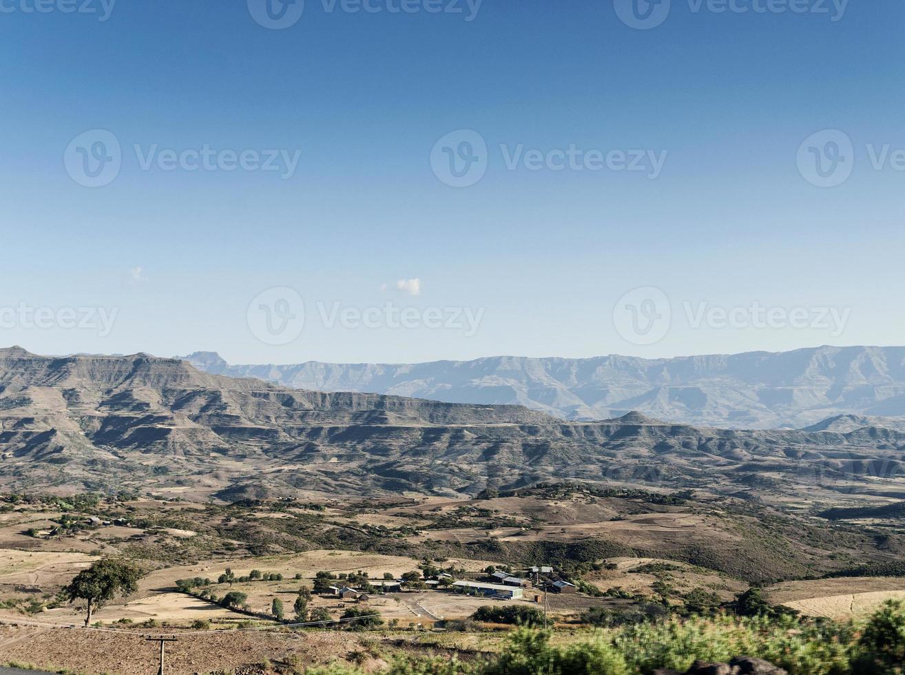 paisagem rural africana da montanha do norte da etiópia e paisagem rural perto de lalibela foto