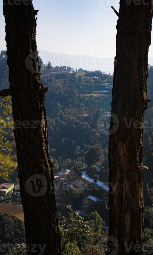 alguns belos caminhos não podem ser descobertos sem se perder foto