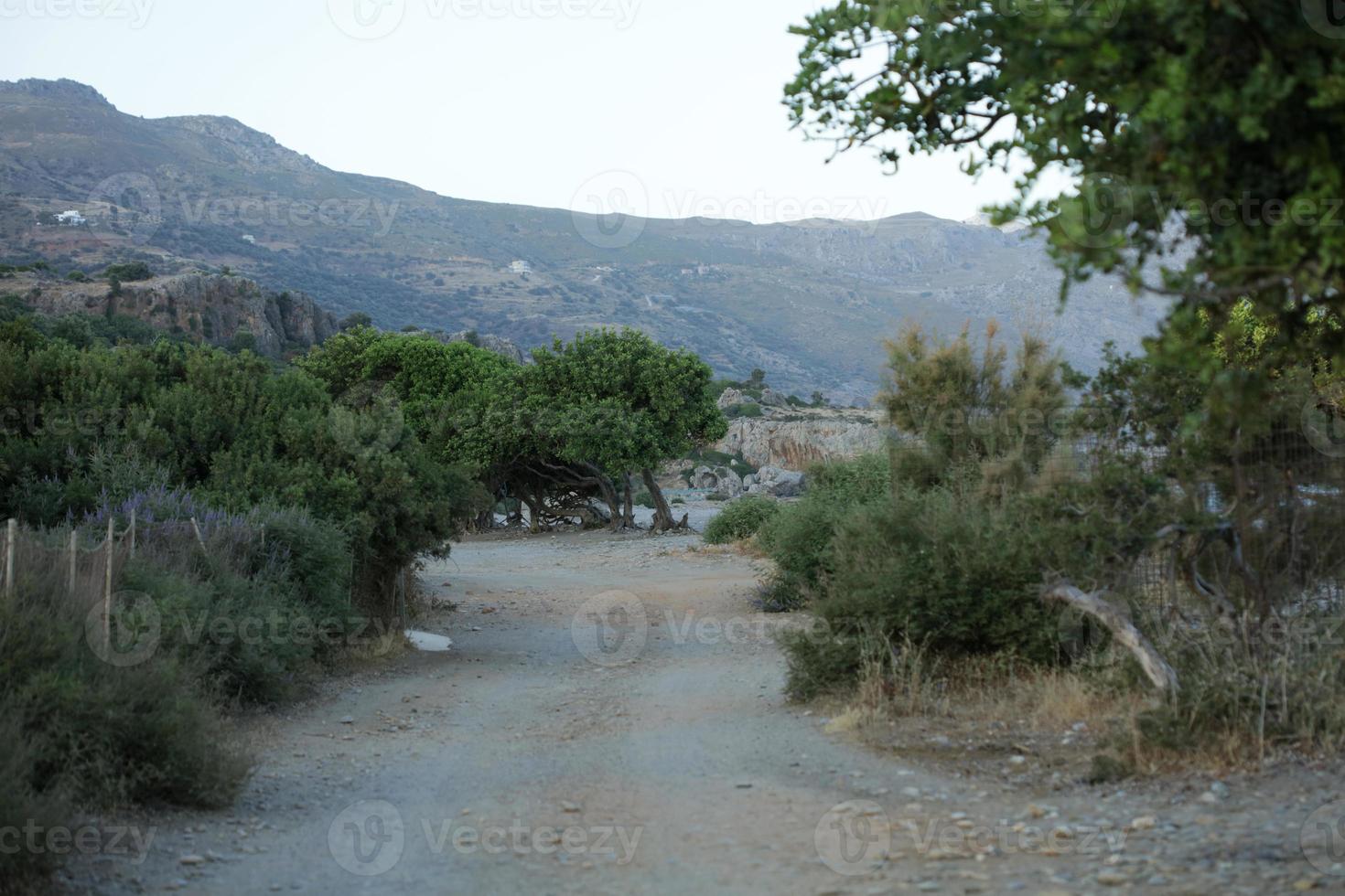 peristeres praia rodakino ilha de creta área de acampamento gratuita covid-19 foto