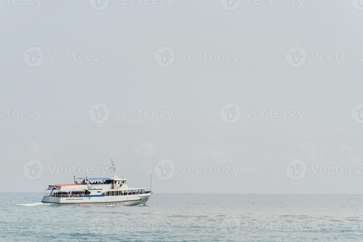 navio de cruzeiro no mar negro foto