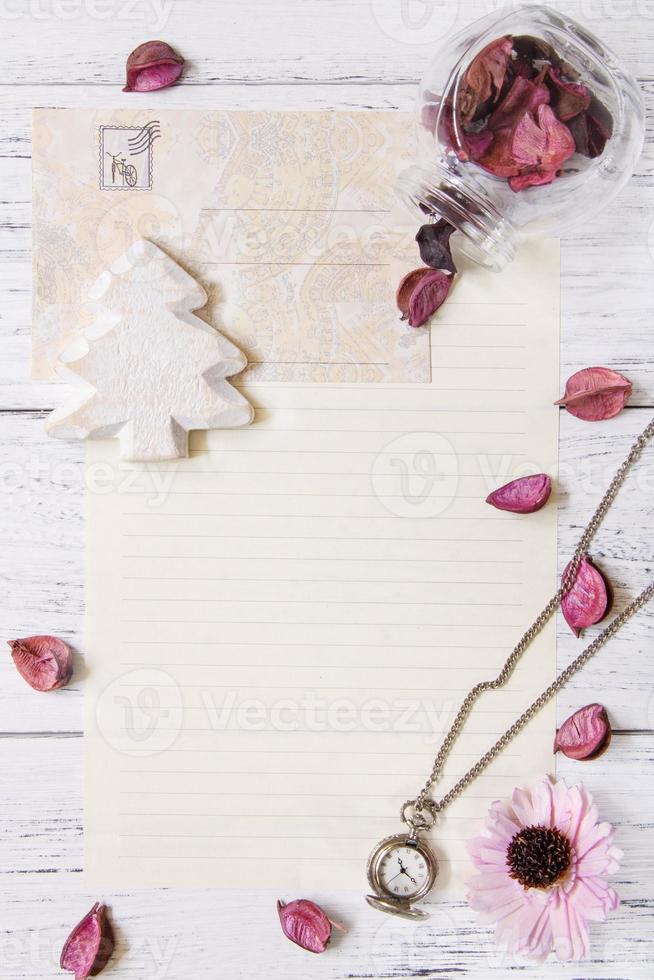 pétalas de flores, envelope, carta, relógio de bolso, árvore de natal, artesanato foto