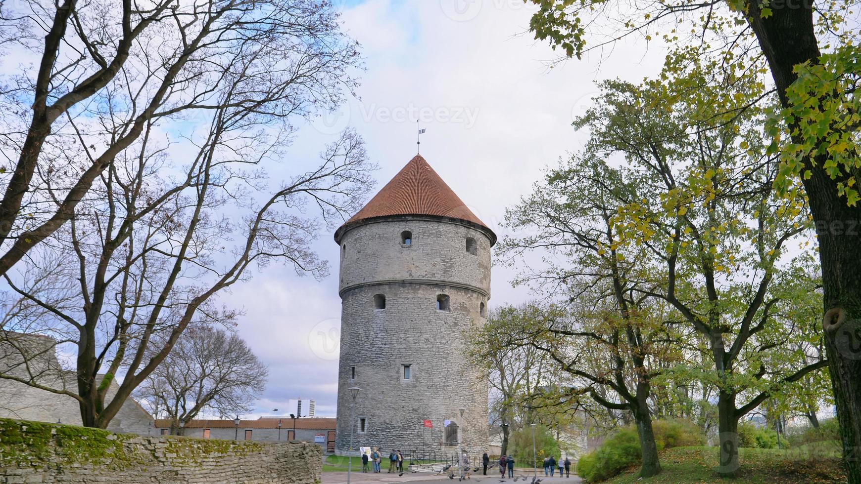 arquitetura torre de artilharia de seis andares em Tallinn foto