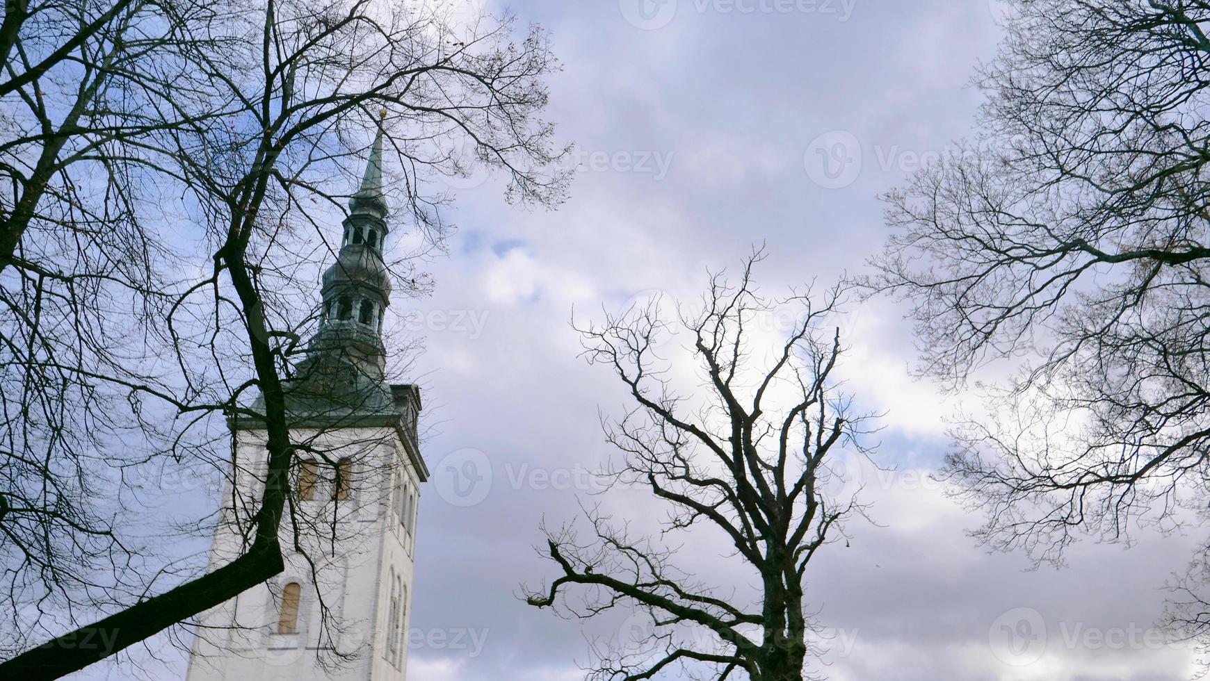 paisagem centro histórico cidade velha de tallinn, estônia foto