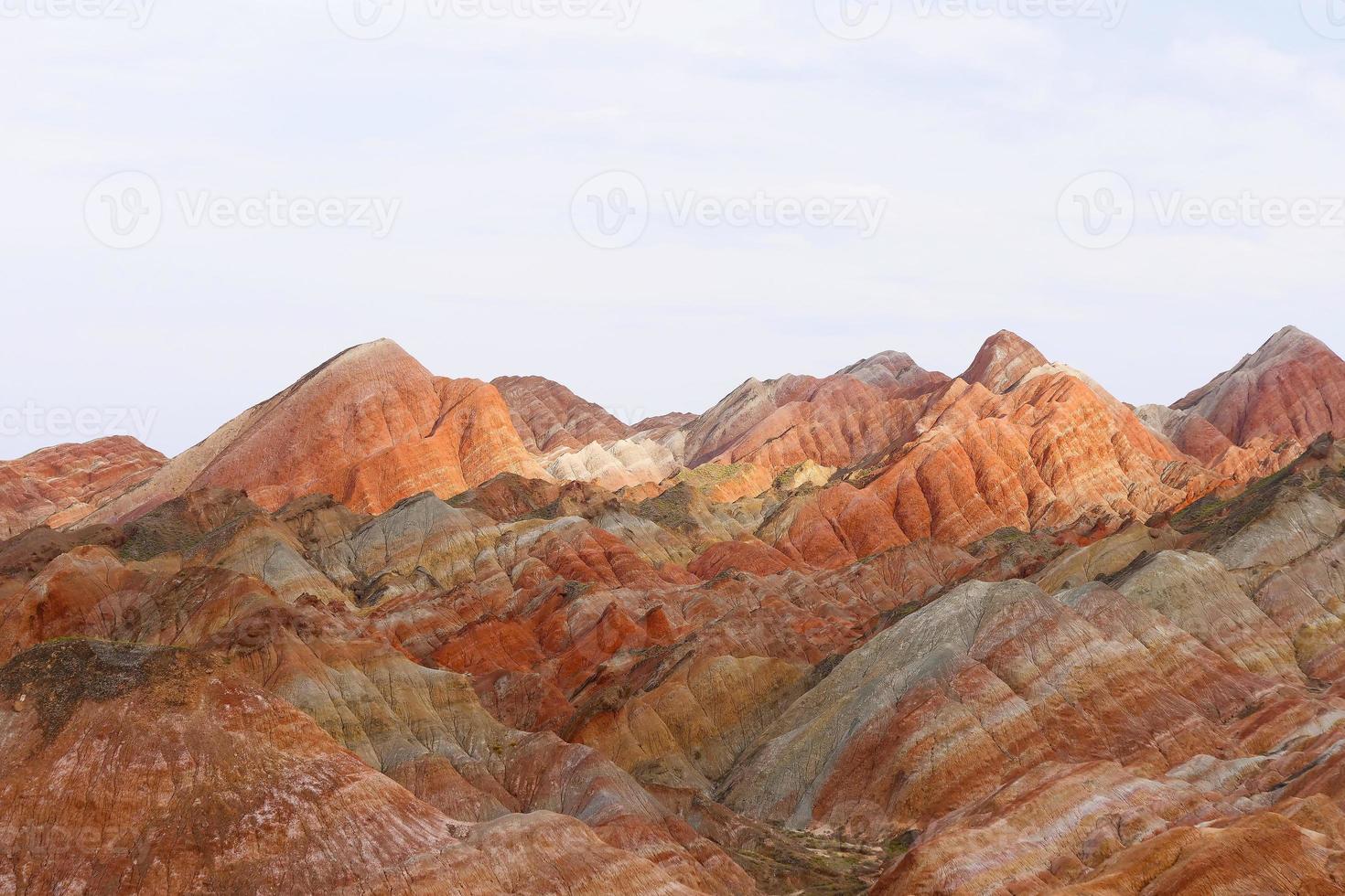 Zhangyei Danxia Landform em Gansu China. foto