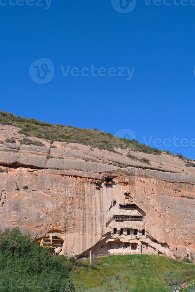 bela paisagem vista do templo mati em zhangye gansu china. foto