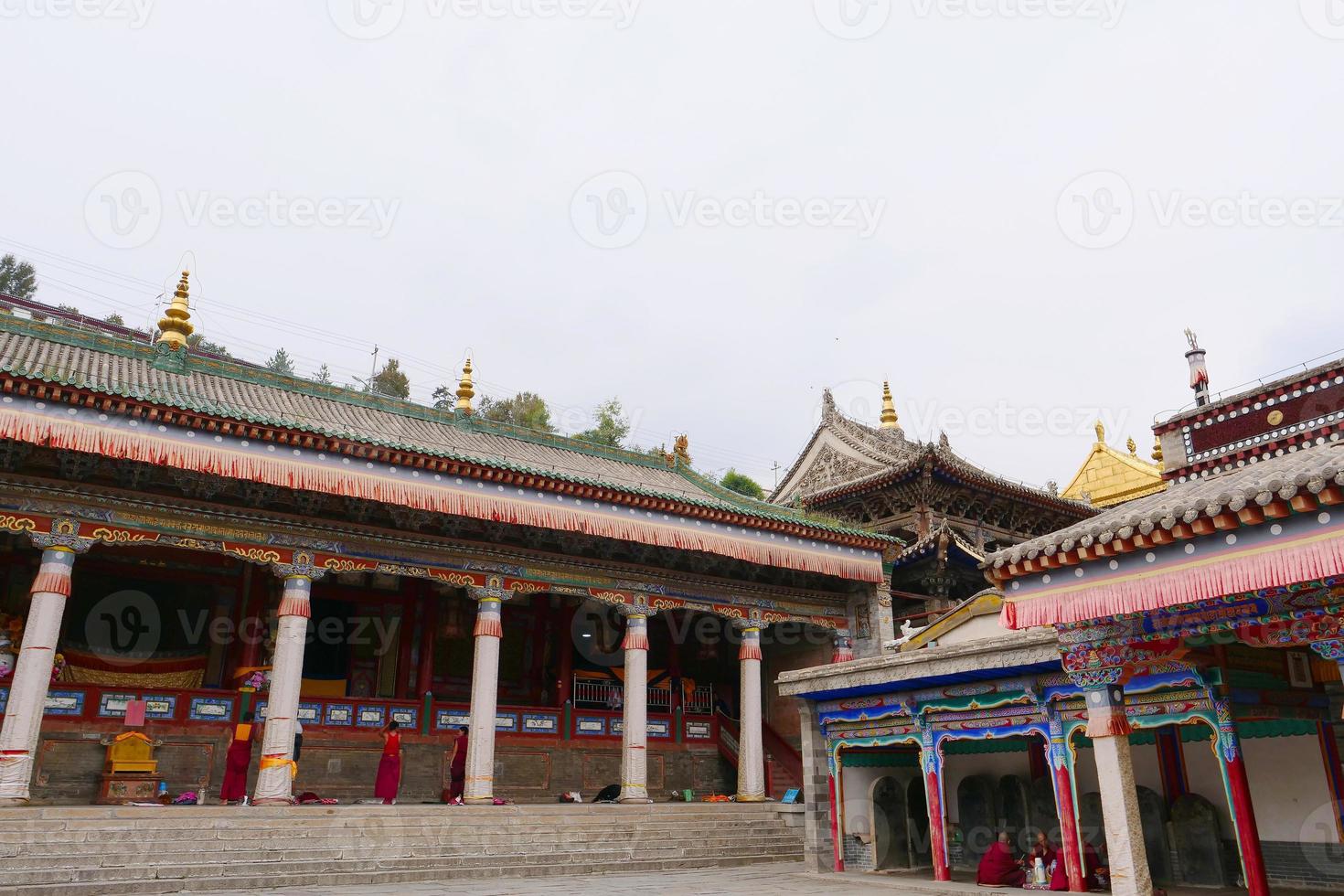 mosteiro kumbum, templo ta'er xining qinghai china. foto