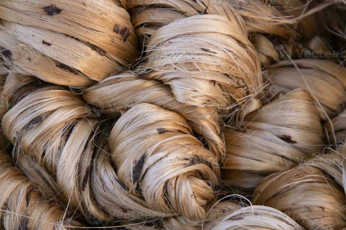 Grosso dourado agrupar do cru juta fibra abstrato padronizar textura pode estar usava Como uma fundo papel de parede foto