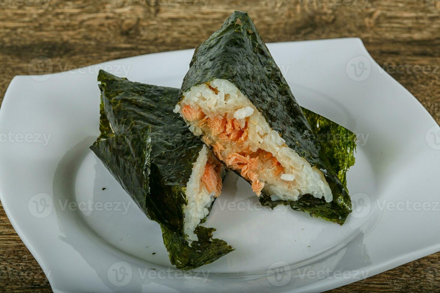 temaki com salmão foto