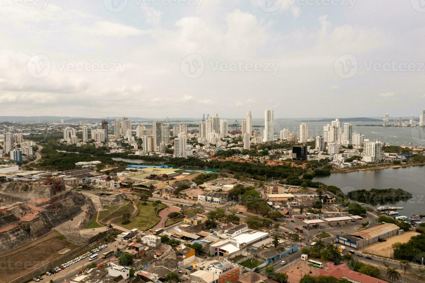 Horizonte - Medellín, Colômbia foto