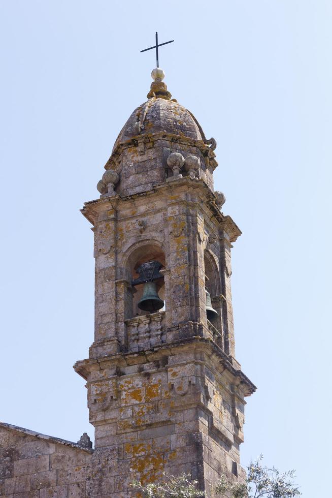 igreja em cambados, típica vila galega, espanha foto