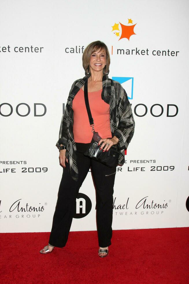 Jess Walton A chegar às a moda para vida 2009 moda mostrar beneficiando amigáveis casa às a Califórnia mercado Centro dentro los angeles ca em pode 17 foto