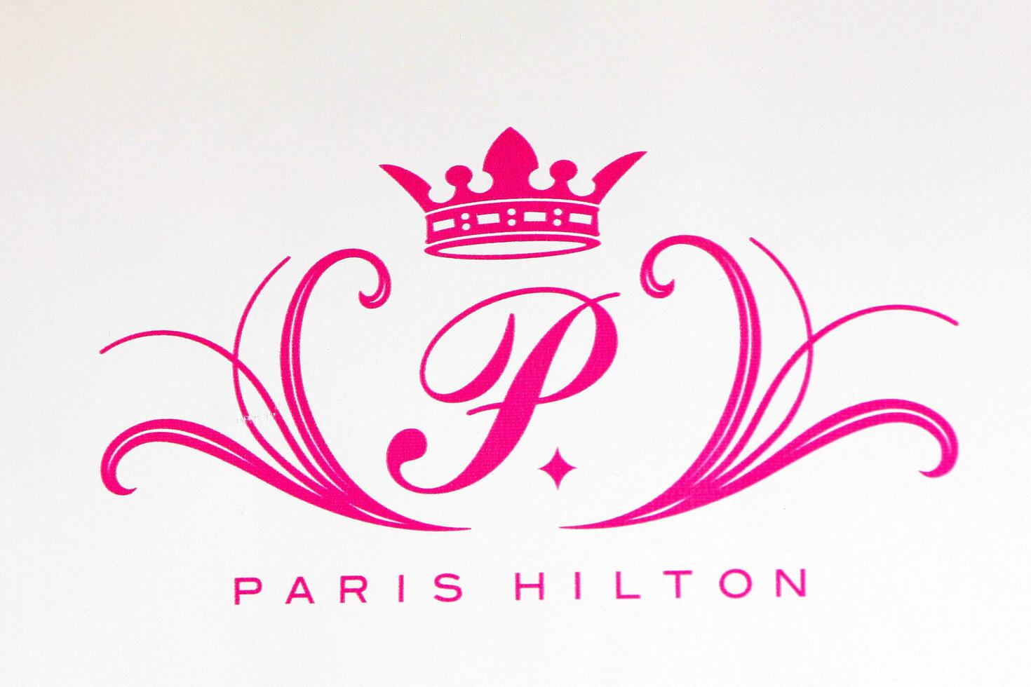 Paris Hilton logotipo A chegar às a Paris Hilton beleza linha lançamento festa Thompson hotel beverly colinas ca novembro 17 2009 foto