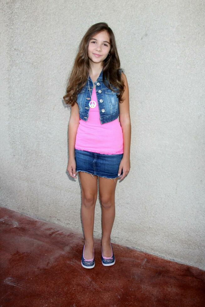 los angeles jul 24 haley pullos às a 2010 geral hospital ventilador clube almoço às airtel hotel em 24 de julho 2010 dentro furgão nuys ca foto