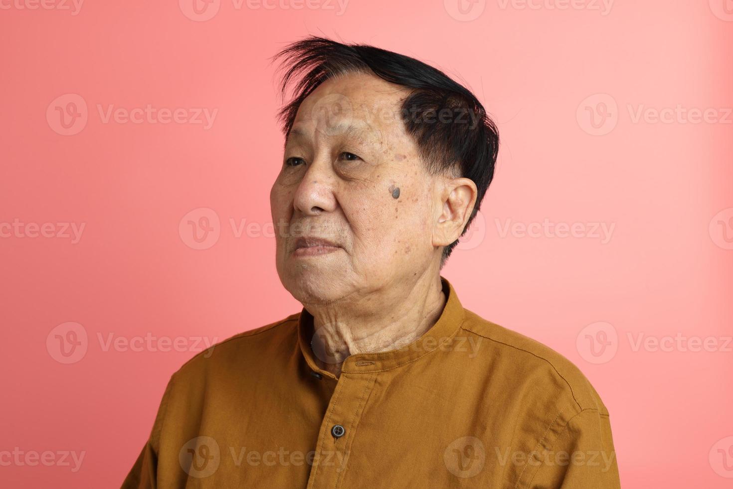 retrato de homem asiático foto