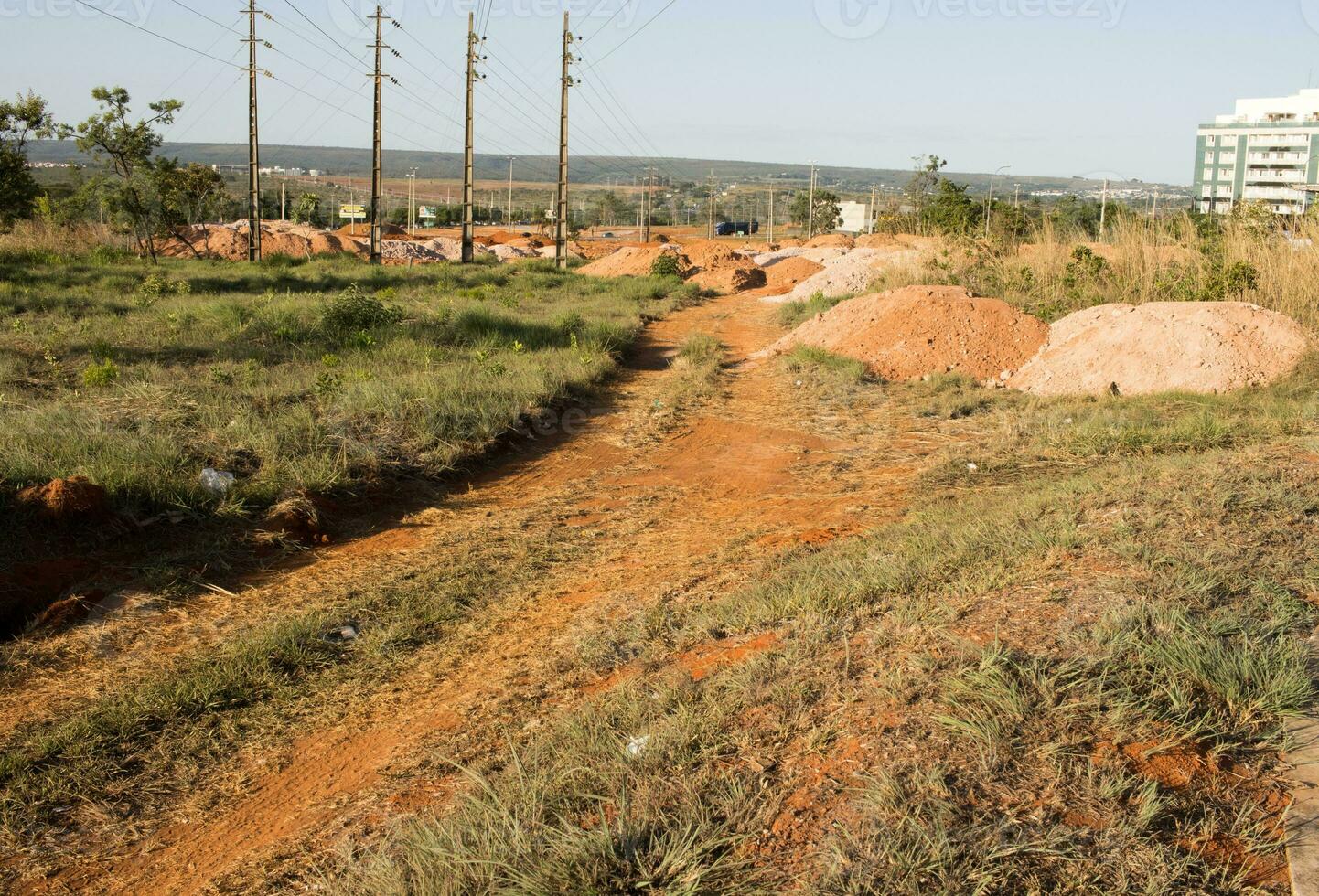 Novo estrada construção dentro a noroeste seção do brasilia foto