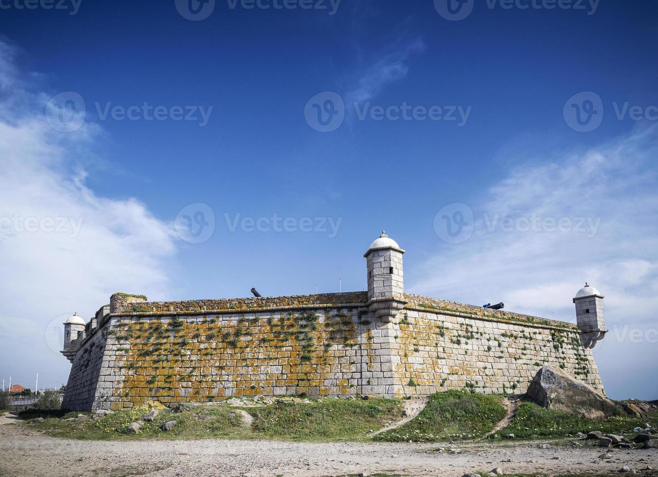 marco do forte castelo do queijo na costa do porto, portugal foto