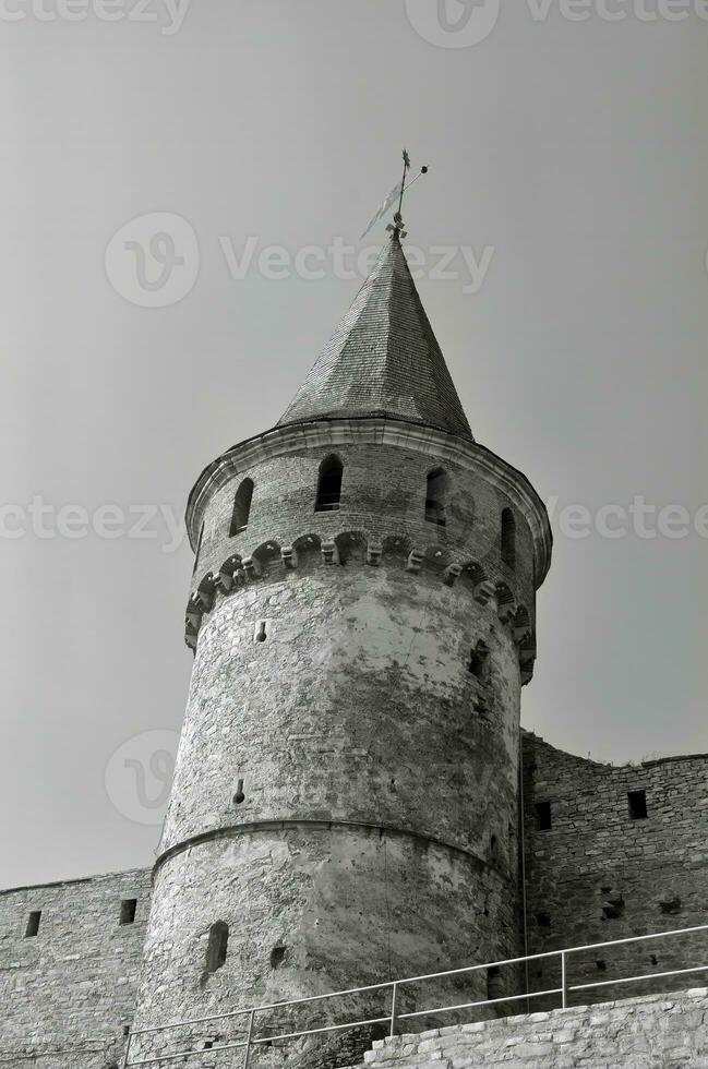 medieval fortaleza parede e torre foto