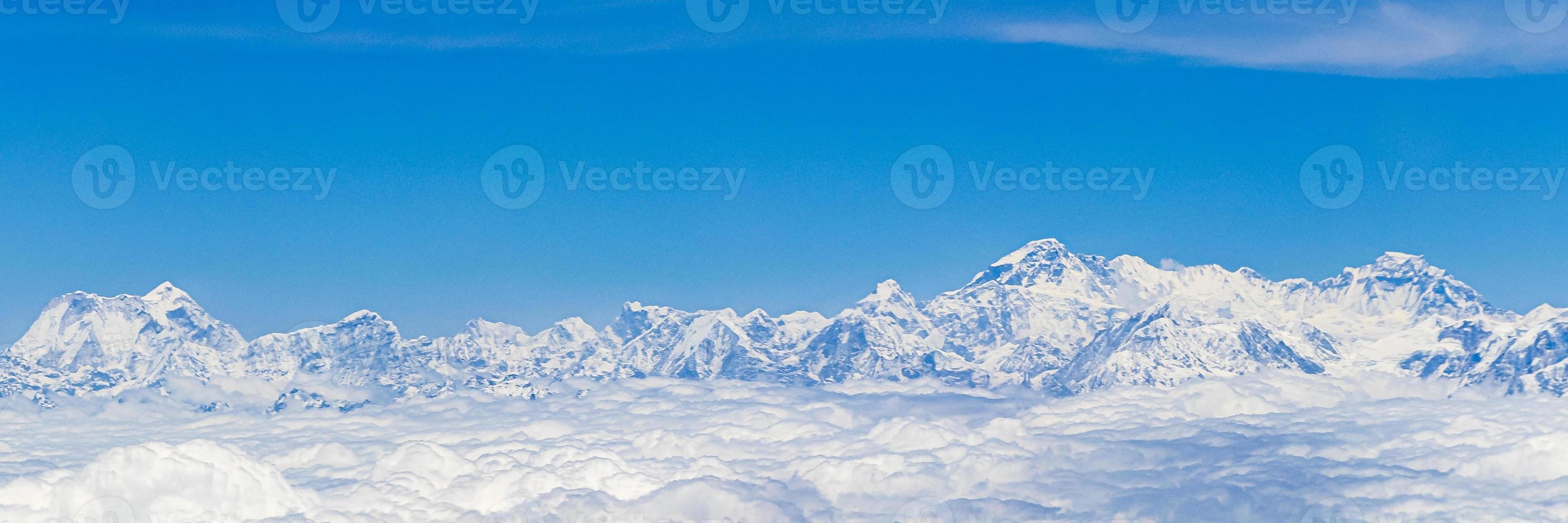 os himalaias no nepal foto