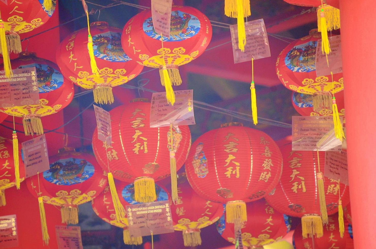 lanternas de ano novo chinês em china town foto