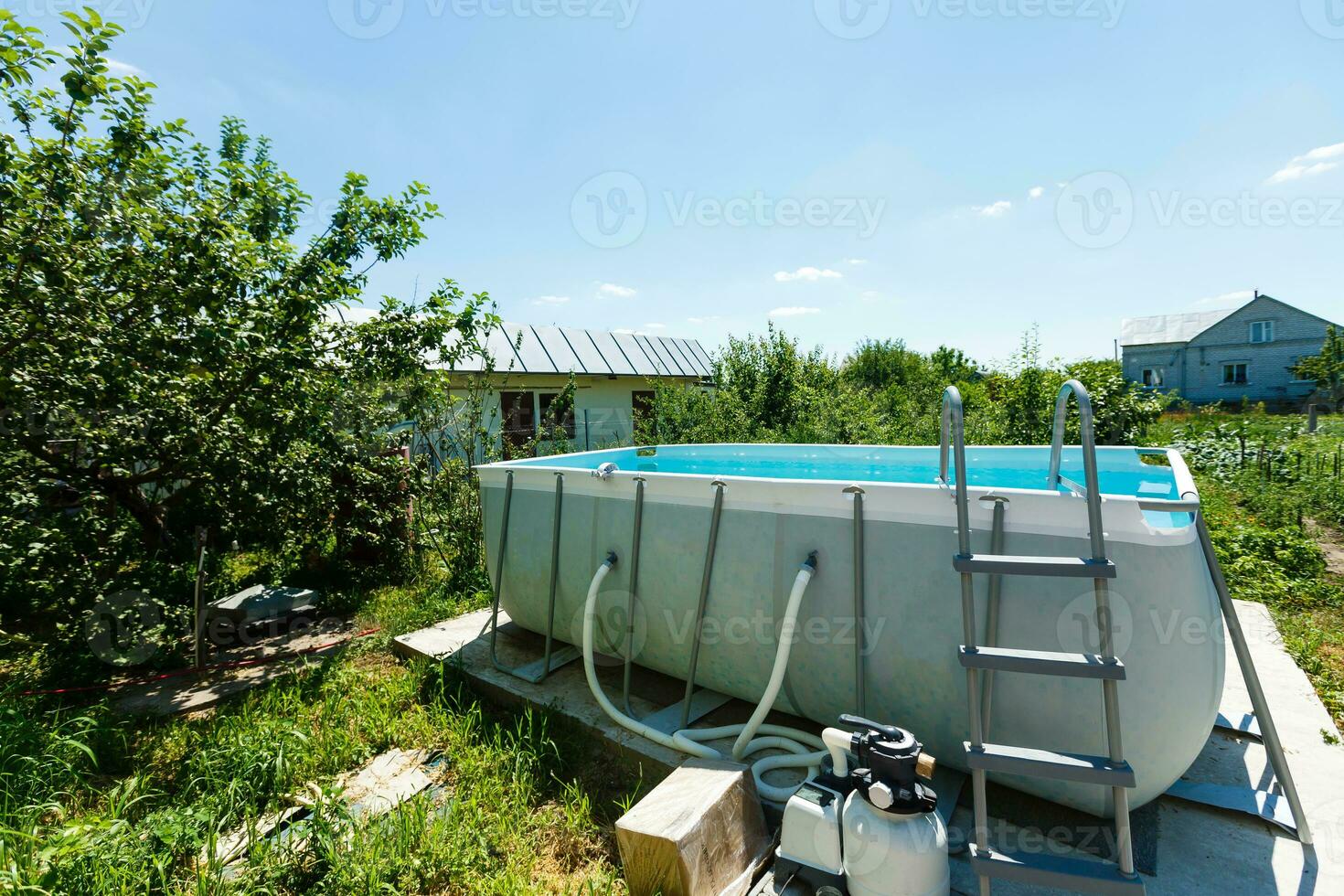 privado natação piscina às horário de verão foto