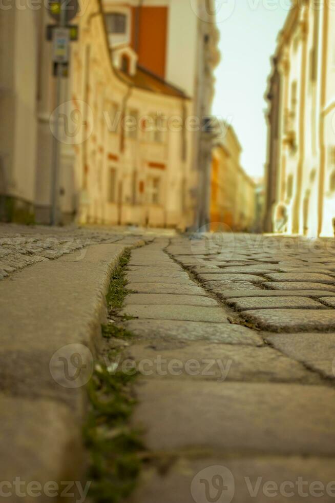 esvaziar limitar rua às alvorecer. seletivo foco. foto