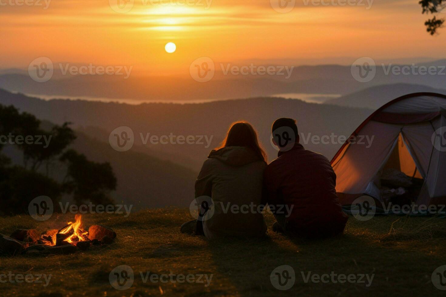 ai gerado pôr do sol Magia casal senta de barraca, saboreando ao ar livre aventura juntos foto