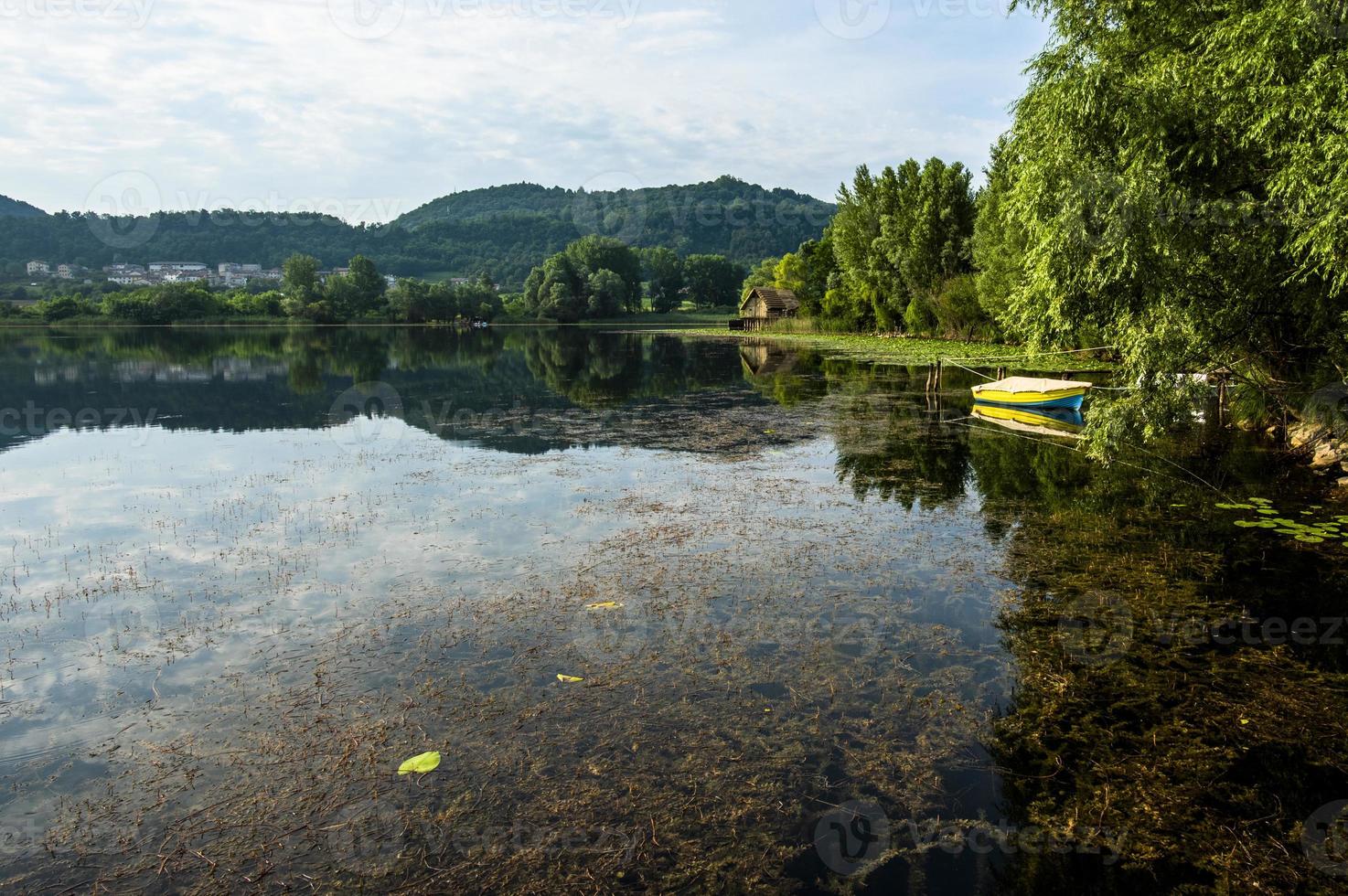 2021 07 25 revine lago margens do lago foto