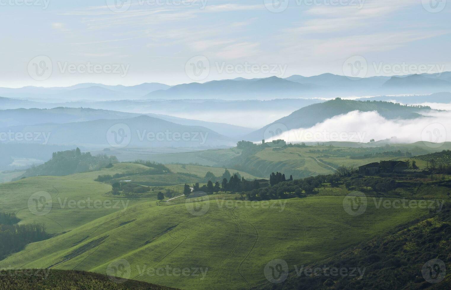 por aí a toscana colinas foto