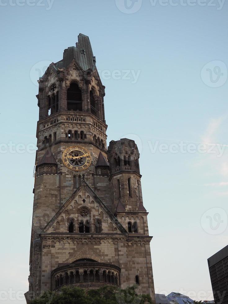 igreja memorial kaiser wilhelm em berlim foto