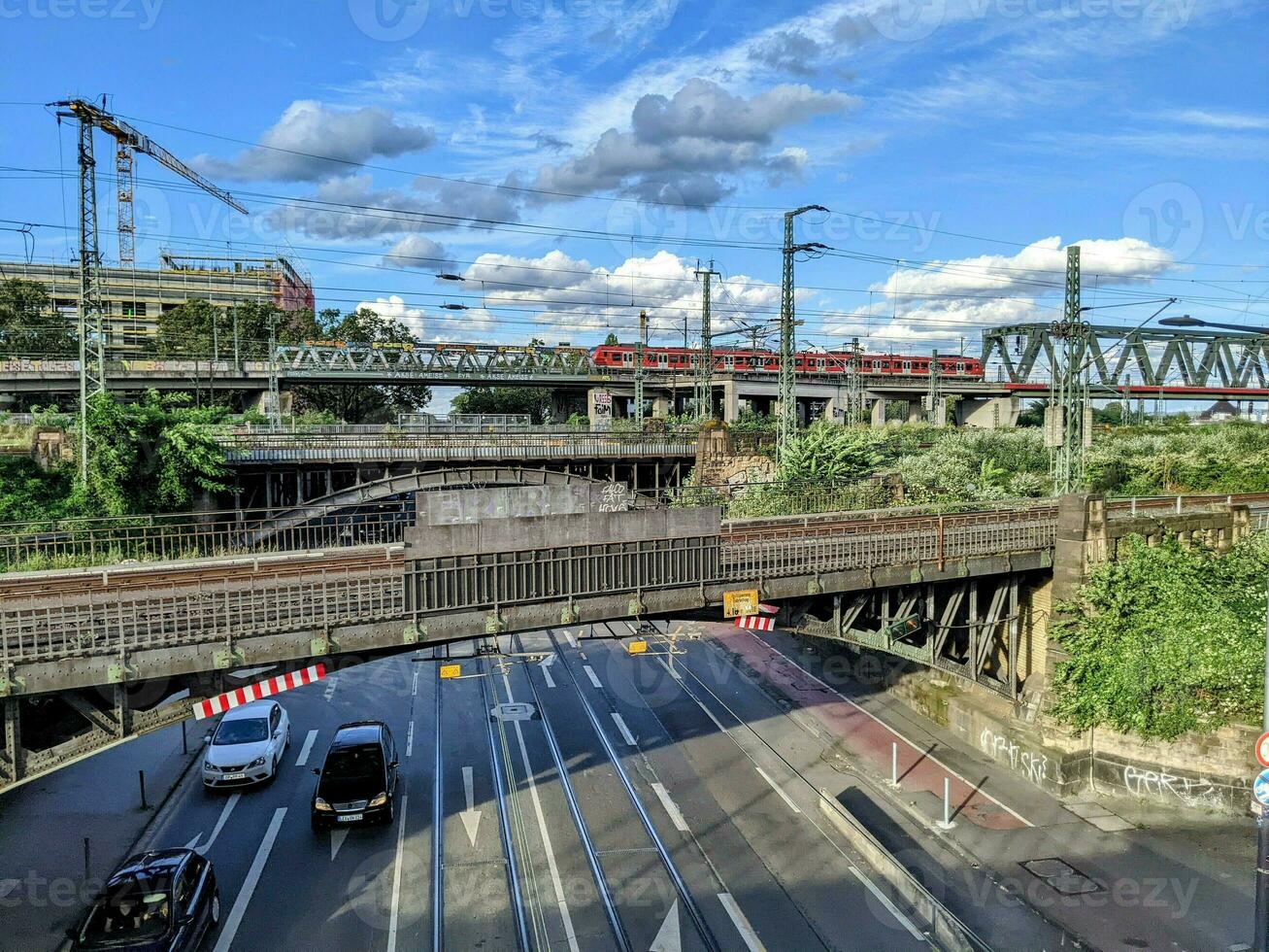transporte intercâmbios e pontes dentro Colônia foto
