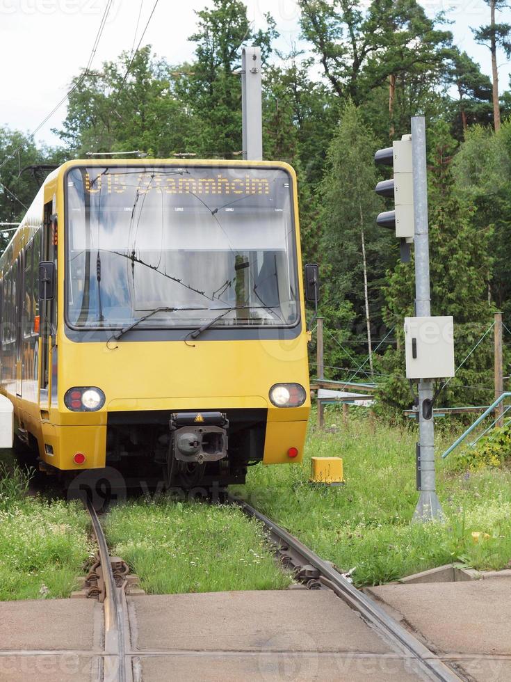 transporte público bonde em berlim, alemanha foto