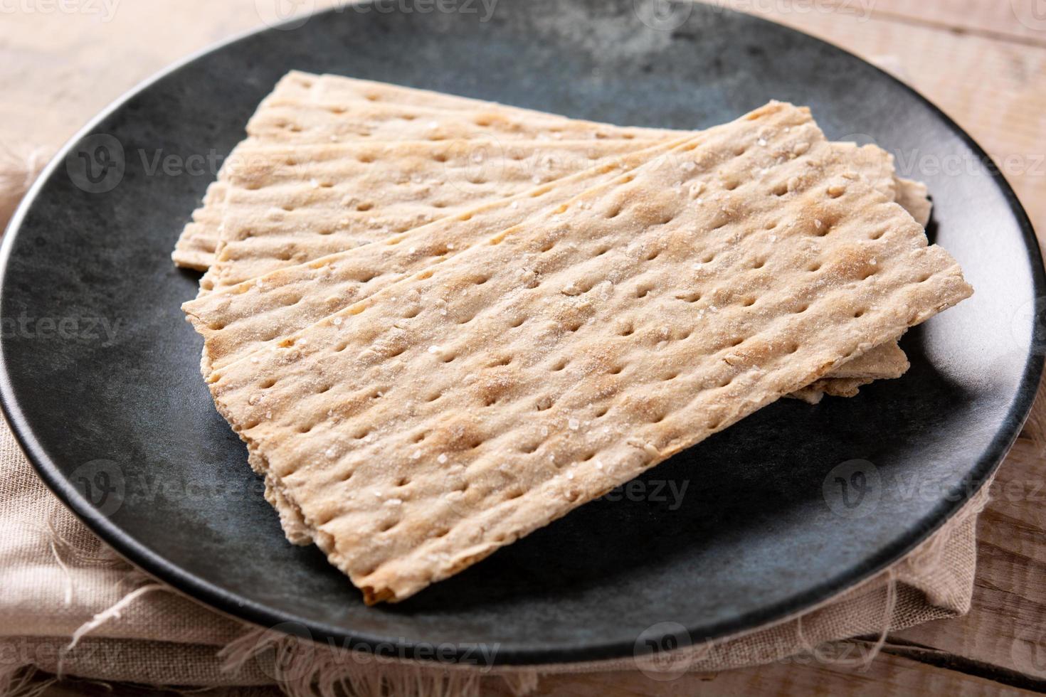 pão matzah tradicional foto