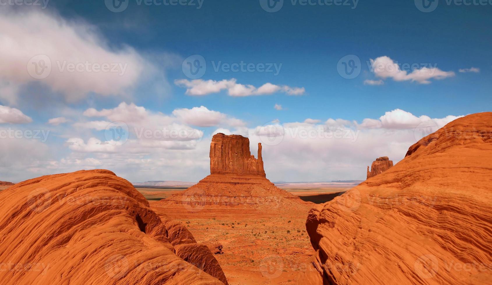 bela colina no monument Valley arizona foto