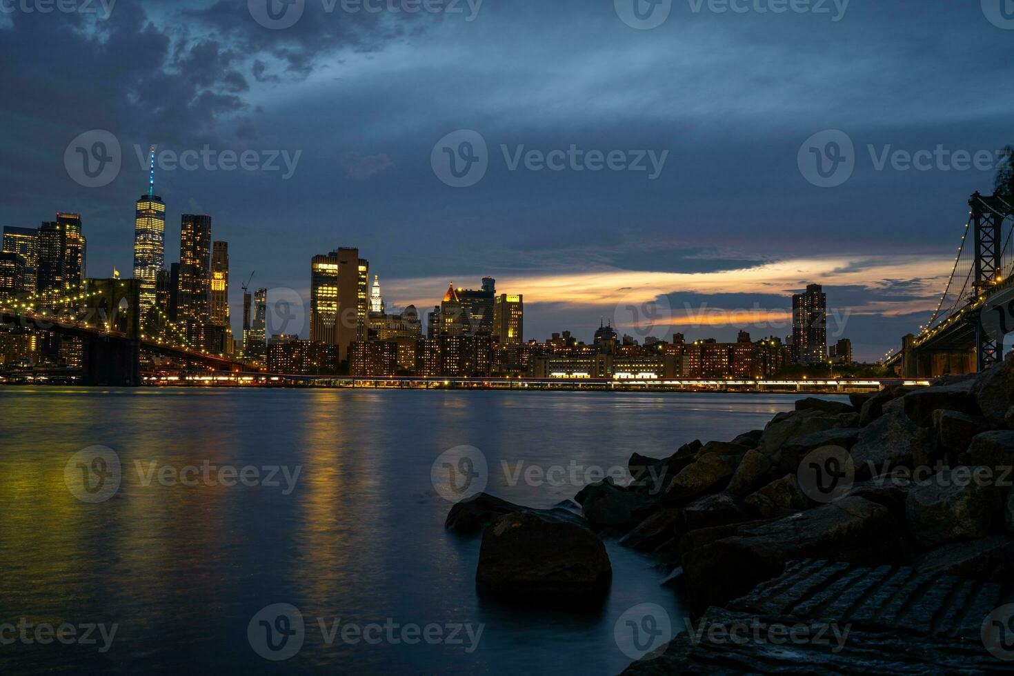 Manhattan às pôr do sol foto