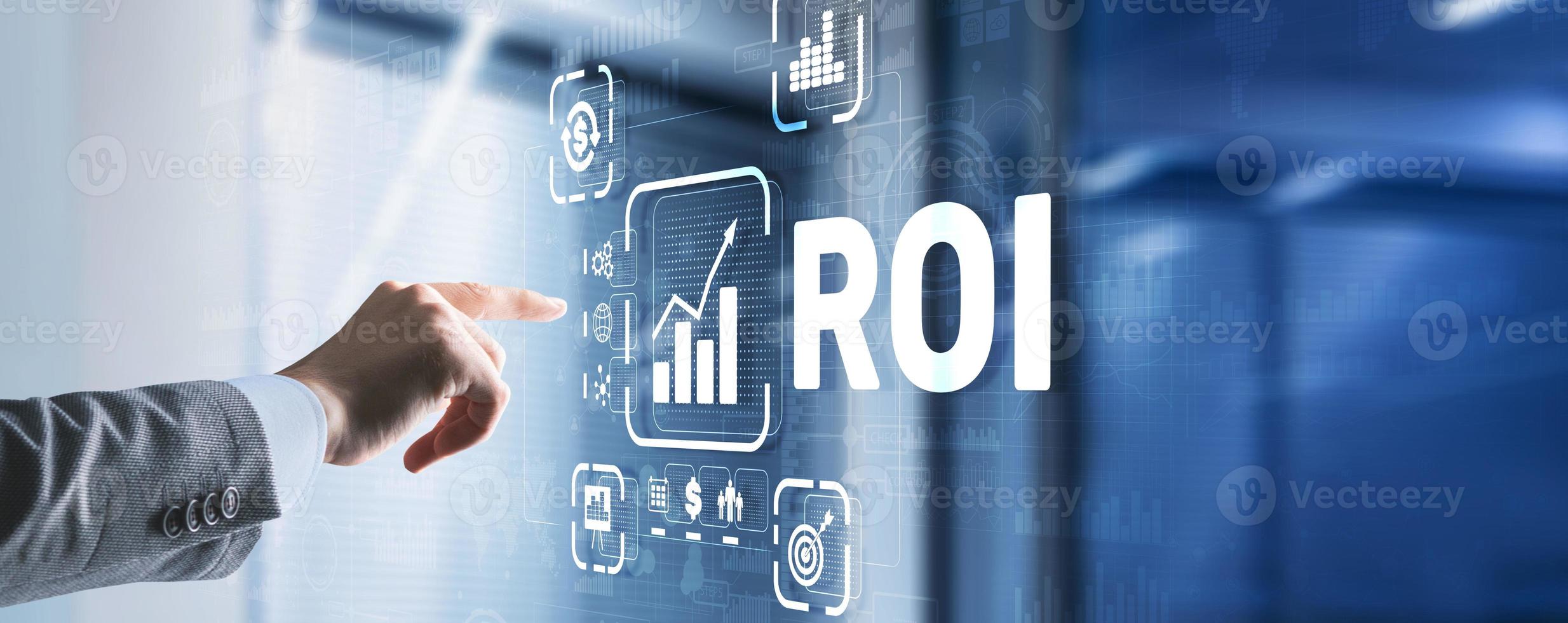 conceito financeiro de análise de tecnologia de negócios de retorno do investimento roi foto