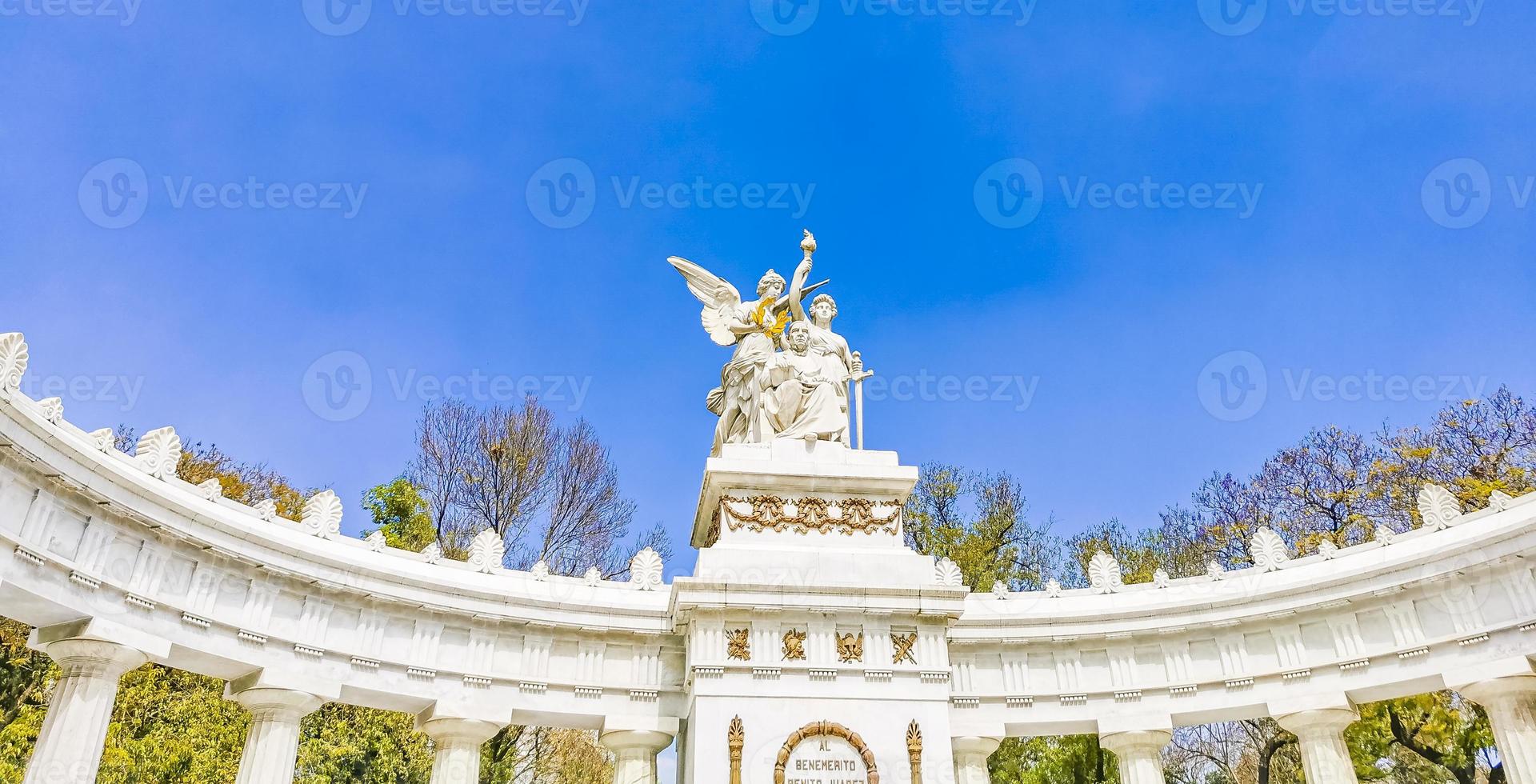 obra-prima arquitetônica do arco hemiciclo a benito juarez na cidade do méxico. foto