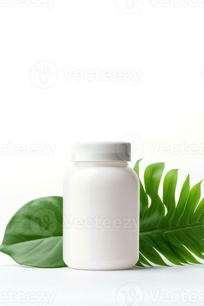 ai gerado em branco Cosmético garrafa com verde folhas em branco fundo foto