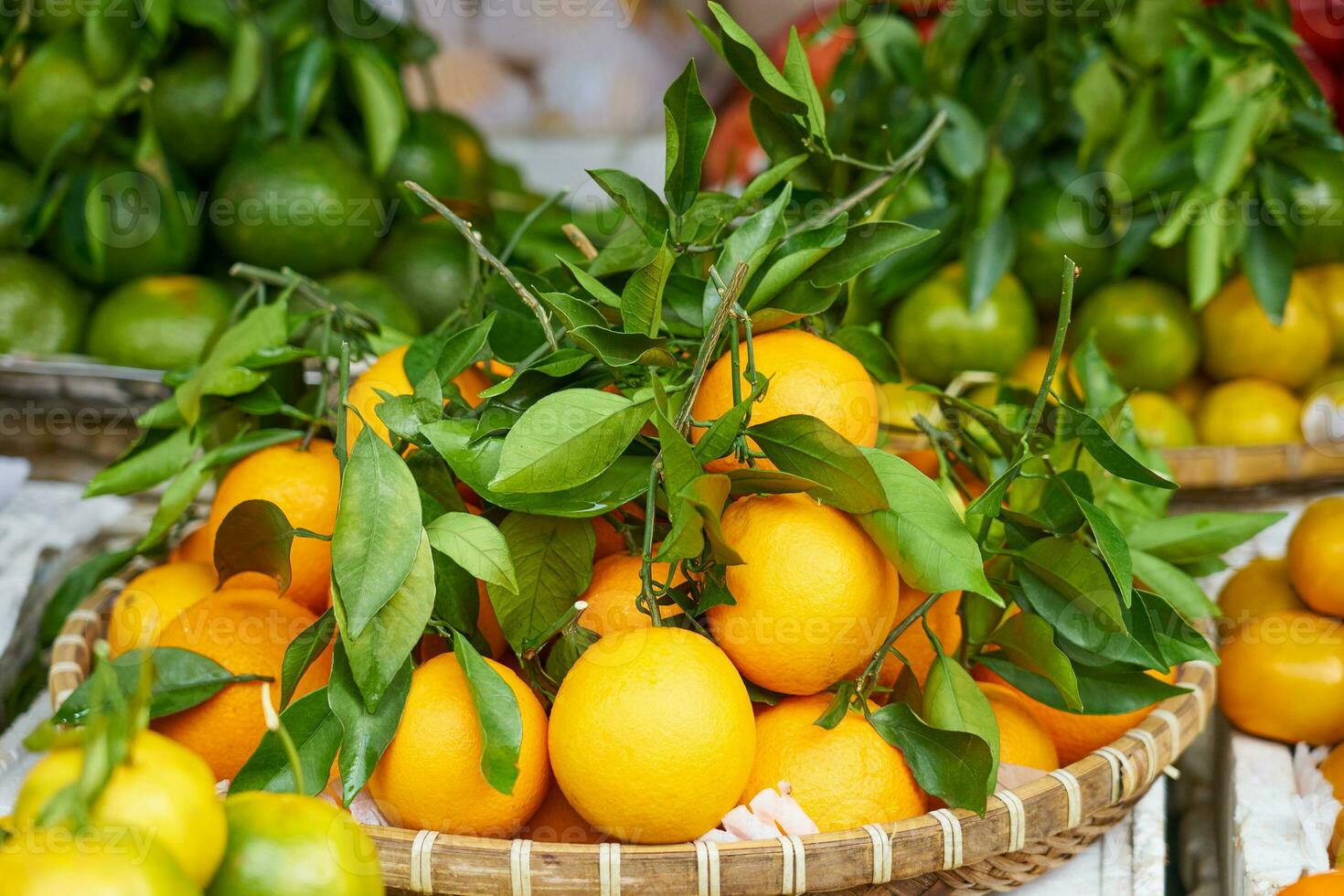 fresco tangerinas em a mercado dentro Vietnã. foto