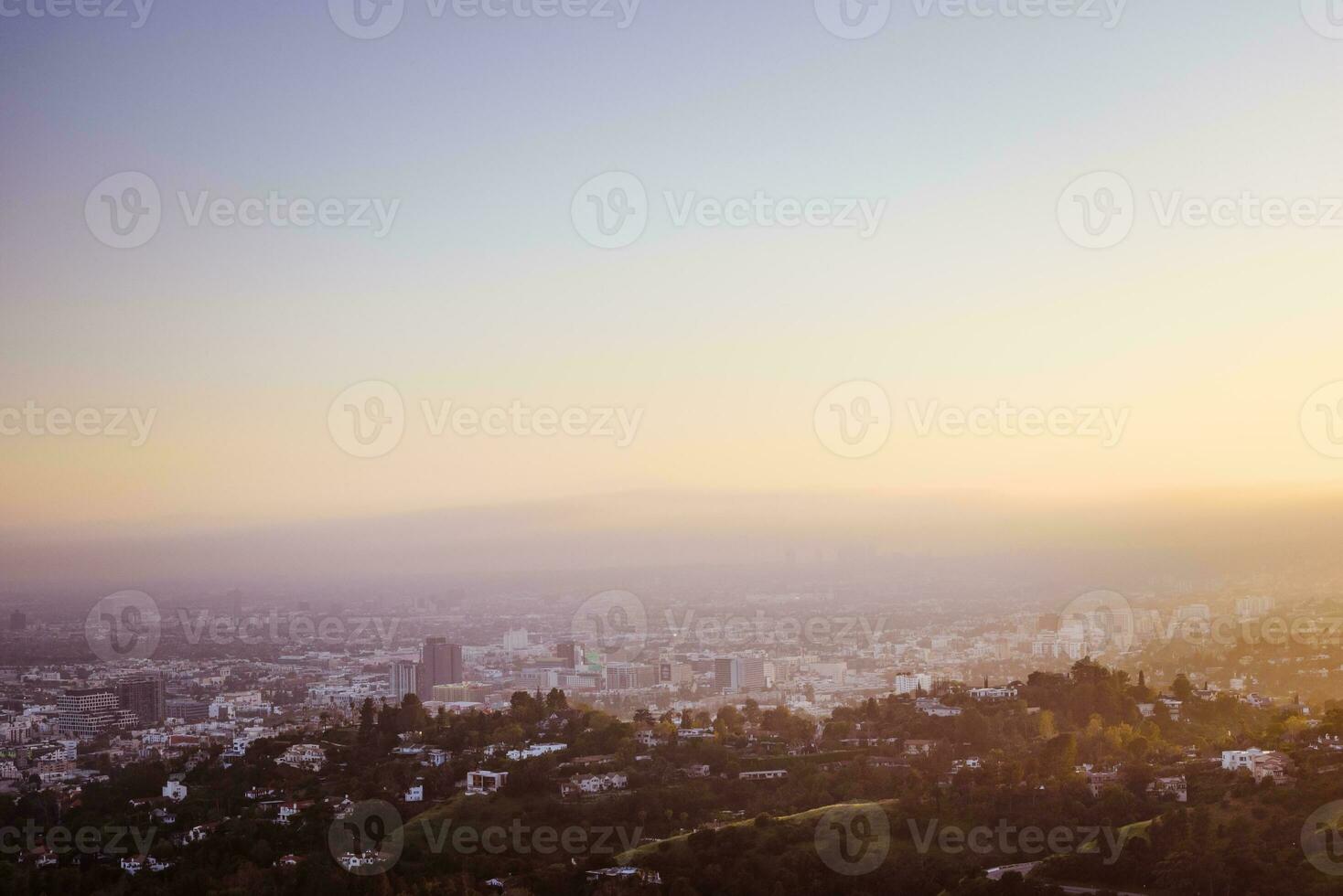 verão pôr do sol sobre los angeles foto