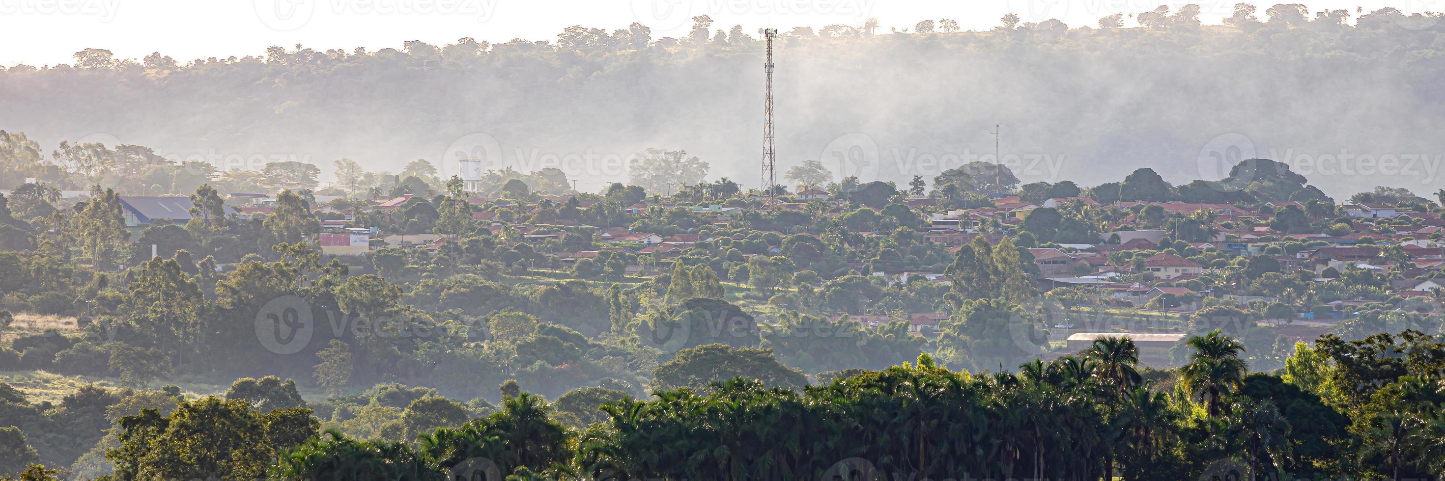 cidade brasileira de itaja goias foto