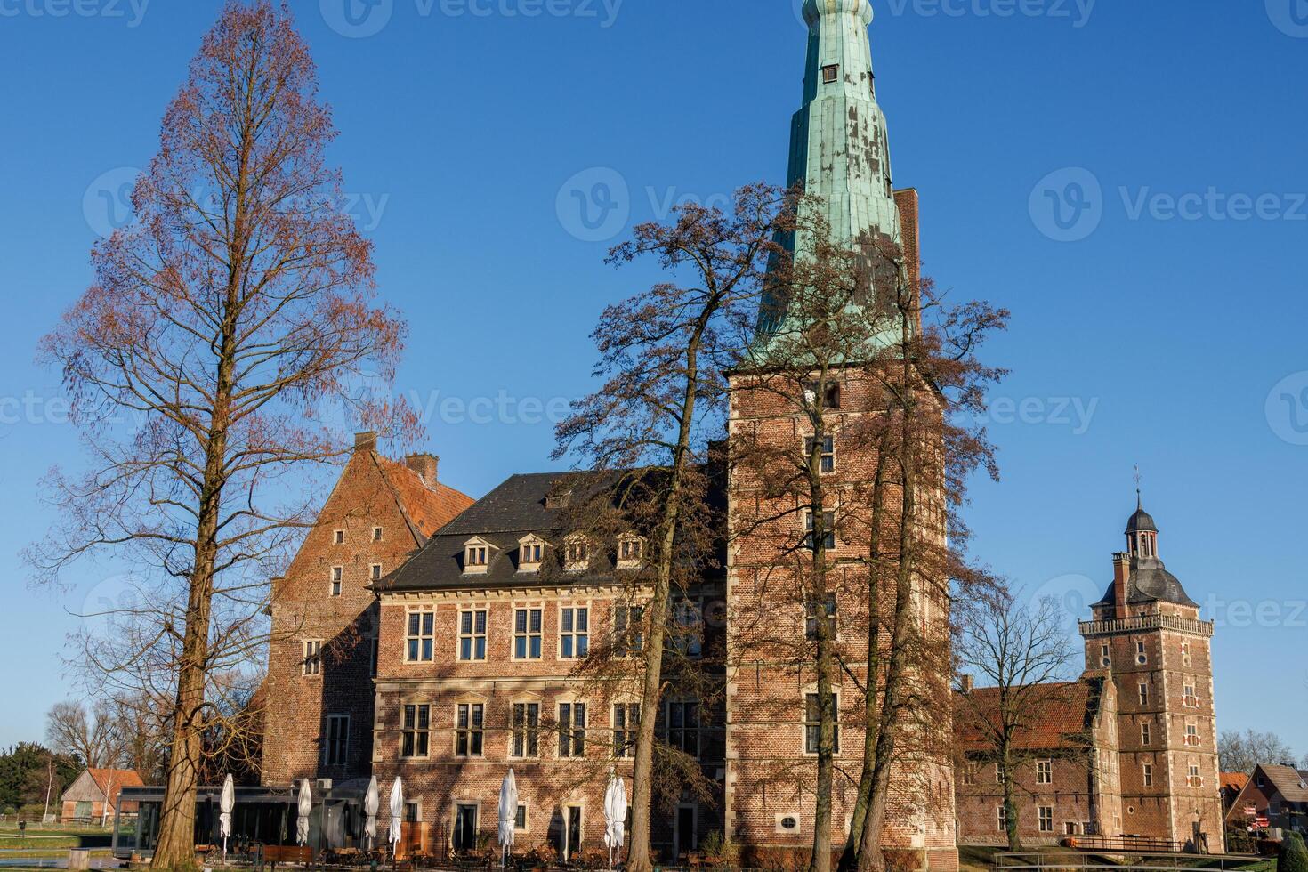 o castelo de raesfeld na alemanha foto