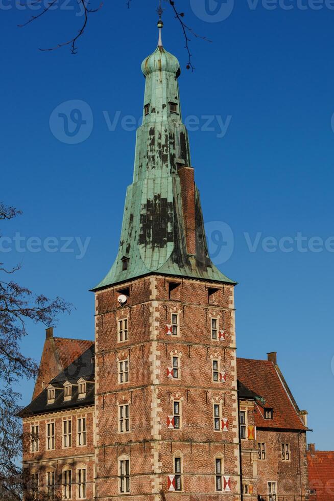 o castelo de raesfeld na alemanha foto