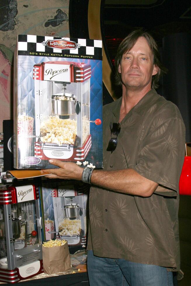 Kevin soro gbk mtv filme prêmios presentear suites carmesim ópera los anjos, ca pode 30, 2008 foto