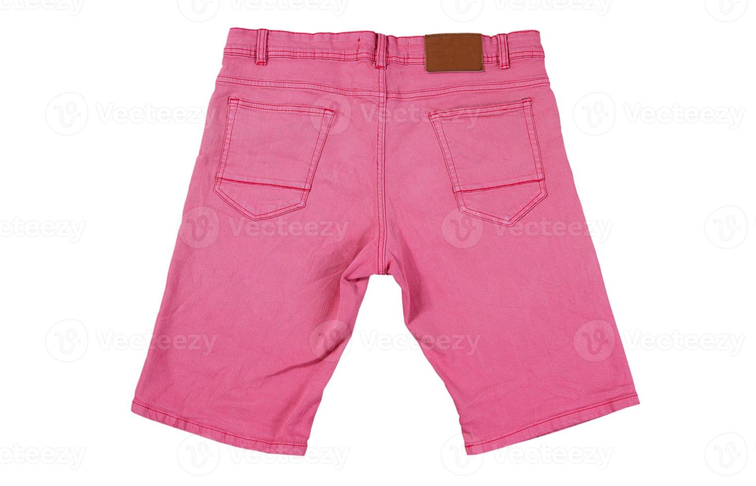 shorts rosa vista traseira em fundo branco, shorts jeans rosa isolados sobre branco foto