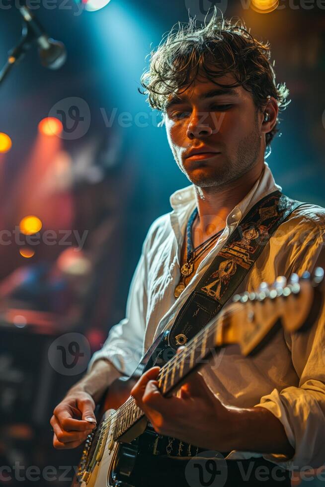 ai gerado homem jogando guitarra dentro frente do microfone foto